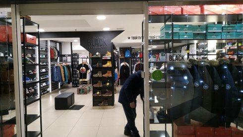 BLACK MARKET на ул. Ленина
