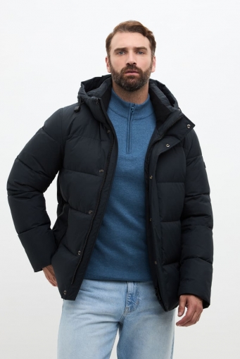 Миниатюра фотографии Мужской пуховик с капюшоном 