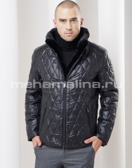 Купить Куртка черного цвета на молнии в каталоге