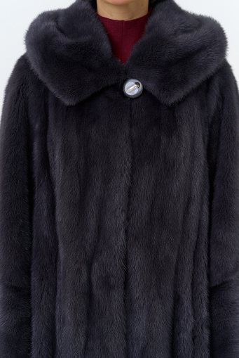 Миниатюра фотографии Шуба из меха норки с капюшоном