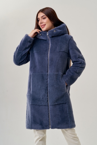 Миниатюра фотографии Женское пальто из шерсти с капюшоном