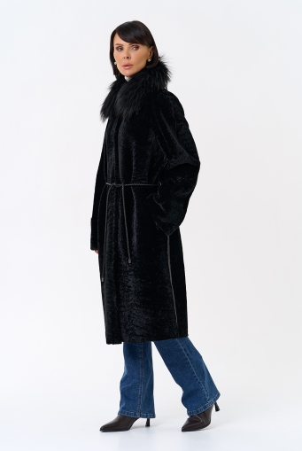 Миниатюра фотографии Женская двухстороняя дубленка с воротником из меха чернобурой лисы