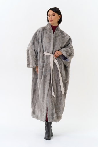 Миниатюра фотографии Шуба из меха норки с поясом