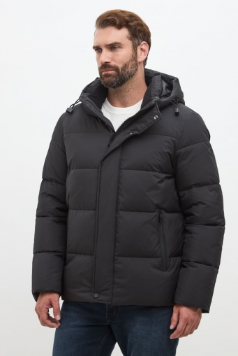 Миниатюра фотографии Мужской черный пуховик больших размеров