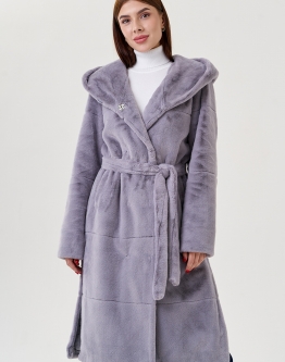 Купить Женское пальто из эко меха с капюшоном  в каталоге