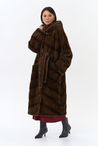 Миниатюра фотографии Шуба из меха норки с капюшоном