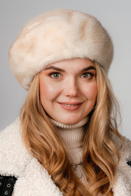 Купить Шапка женская из норки в каталоге