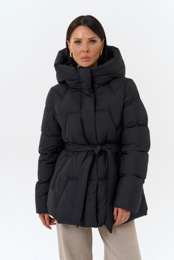 Миниатюра фотографии Женский пуховик с поясом