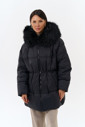 Миниатюра фотографии Женский пуховик с отделкой из искусственного меха