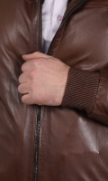 Миниатюра фотографии Мужская кожаная куртка из натуральной кожи на меху с капюшоном