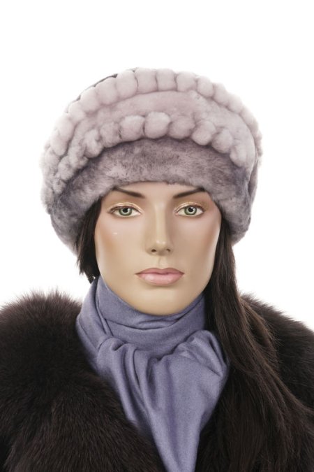 Купить Шапка женская из мутона в каталоге