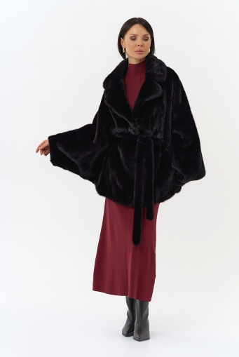 Миниатюра фотографии Шуба из меха норки с английским воротником в цвете баклажан