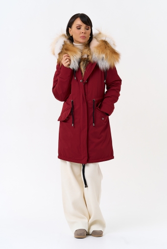 Миниатюра фотографии Женская парка с капюшоном из меха рыжей лисы