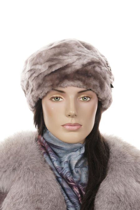 Купить Шапка женская из мутона в каталоге