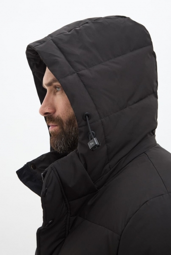 Миниатюра фотографии Мужской пуховик черного цвета