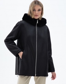 Купить Женская двухсторонняя дубленка из эко кожи с капюшоном в каталоге
