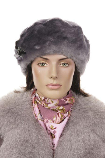 Купить Шапка женская из мутона в каталоге