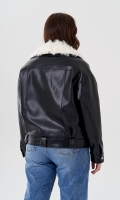 Миниатюра фотографии Куртка косуха с отделкой натуральный козлик