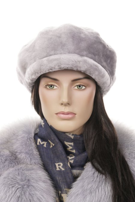 Купить Шапка женская из мутона в каталоге