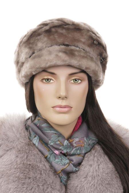 Купить Шапка женская из мутона в каталоге