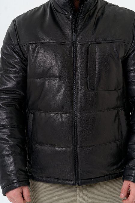 Купить Куртка из натуральной кожи черного цвета в каталоге