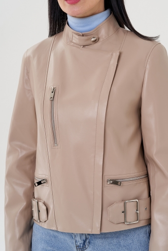 Миниатюра фотографии Женская куртка из эко кожи 