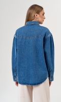 Миниатюра фотографии Куртка джинсовая синего цвета