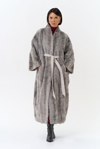 Миниатюра фотографии Шуба из меха норки с поясом