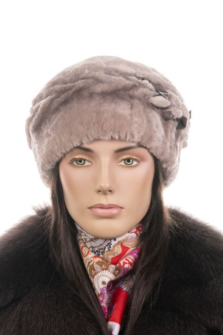 Купить Шапка женская из мутона в каталоге