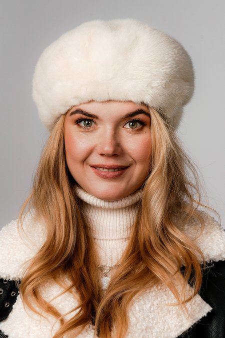 Купить Шапка женская из норки в каталоге