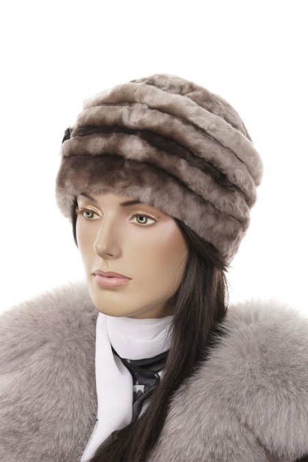 Купить Шапка женская из мутона в каталоге