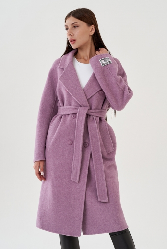 Миниатюра фотографии Удлиненное женское пальто с поясом