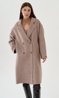 Миниатюра фотографии Удлиненное женское пальто 