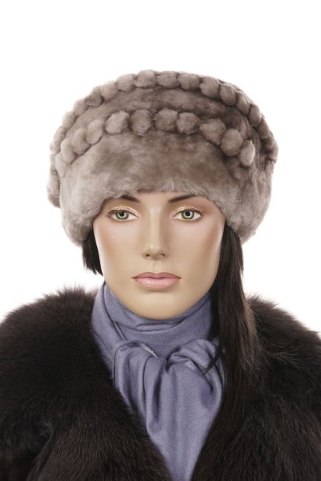 Купить Шапка женская из мутона в каталоге
