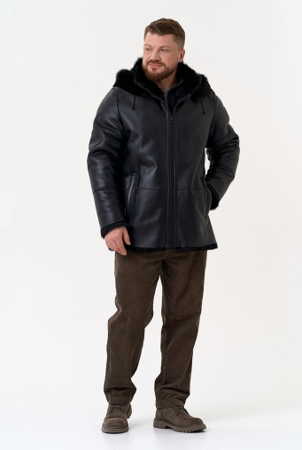 Миниатюра фотографии Мужская дубленка черного цвета с капюшоном