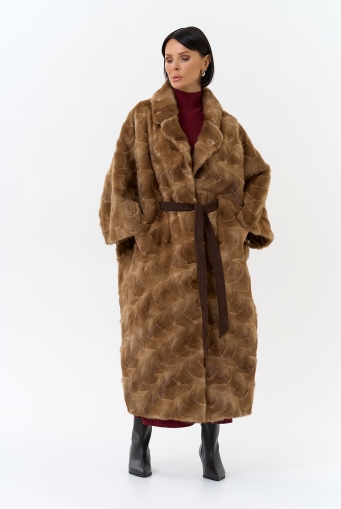 Миниатюра фотографии Шуба из меха норки с английским воротником