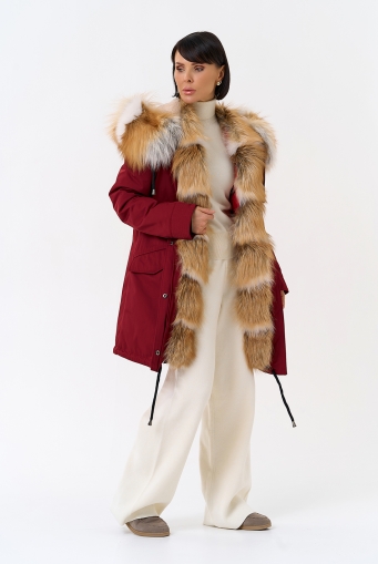 Миниатюра фотографии Женская парка с капюшоном из меха рыжей лисы