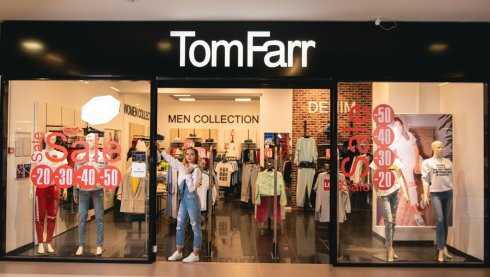 TOM FARR