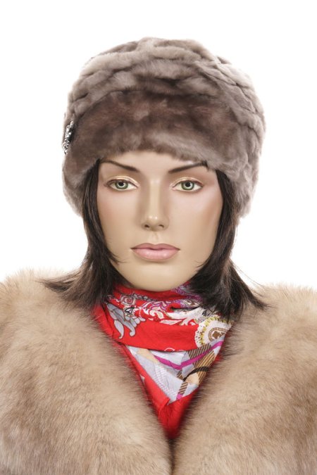Купить Шапка женская из овчины в каталоге