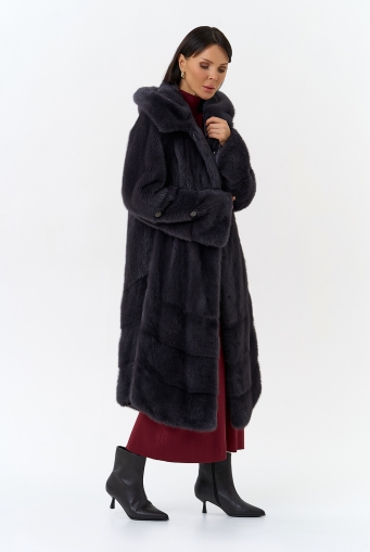 Миниатюра фотографии Шуба из меха норки с капюшоном