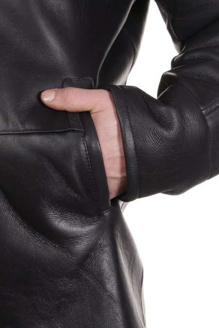 Купить Дубленка мужская из натуральной овчины с капюшоном в каталоге