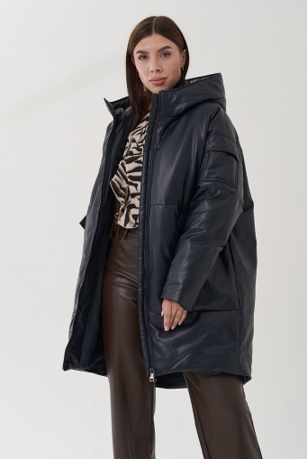 Миниатюра фотографии Женский пуховик синего цвета из эко кожи