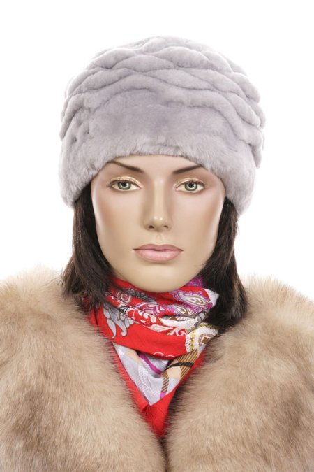 Купить Шапка женская из овчины в каталоге