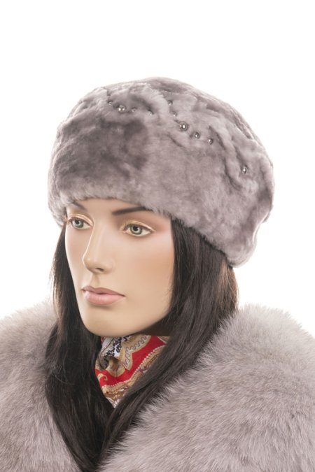 Купить Шапка женская из мутона в каталоге