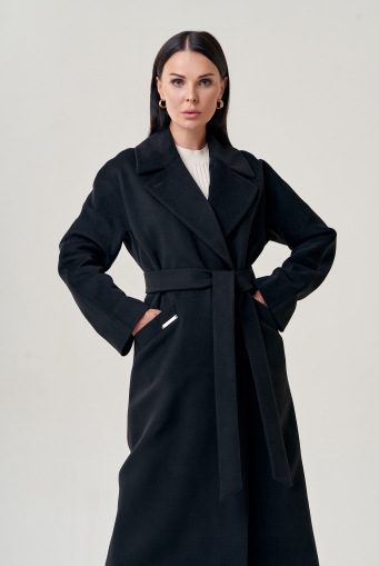 Миниатюра фотографии Пальто женское черного цвета 