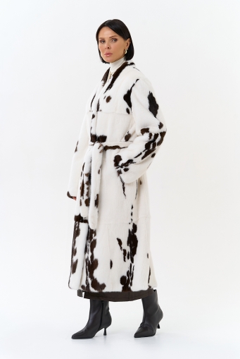 Миниатюра фотографии Шуба из меха норки в расцветке "ягуар"