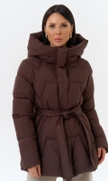 Миниатюра фотографии Женский пуховик с поясом