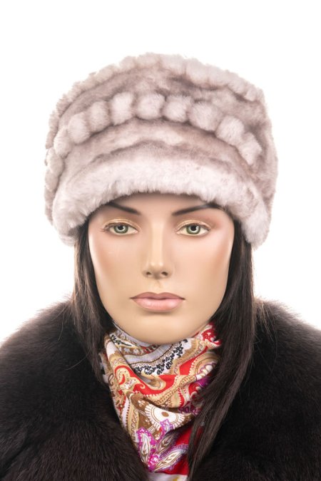 Купить Шапка женская из мутона в каталоге