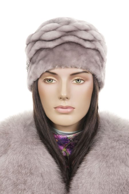 Купить Шапка женская из мутона в каталоге