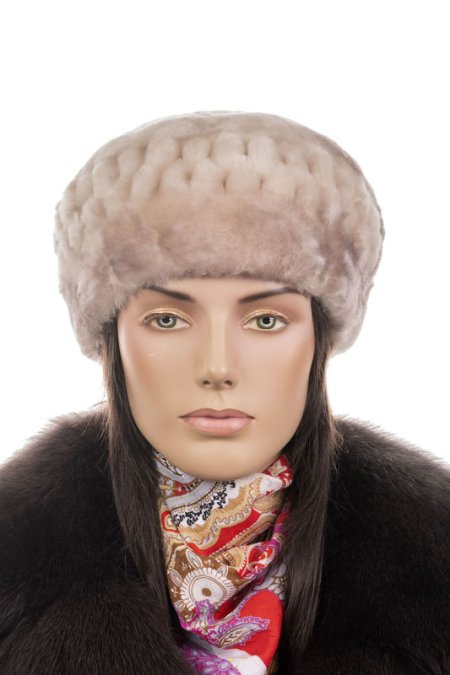 Купить Шапка женская из мутона в каталоге